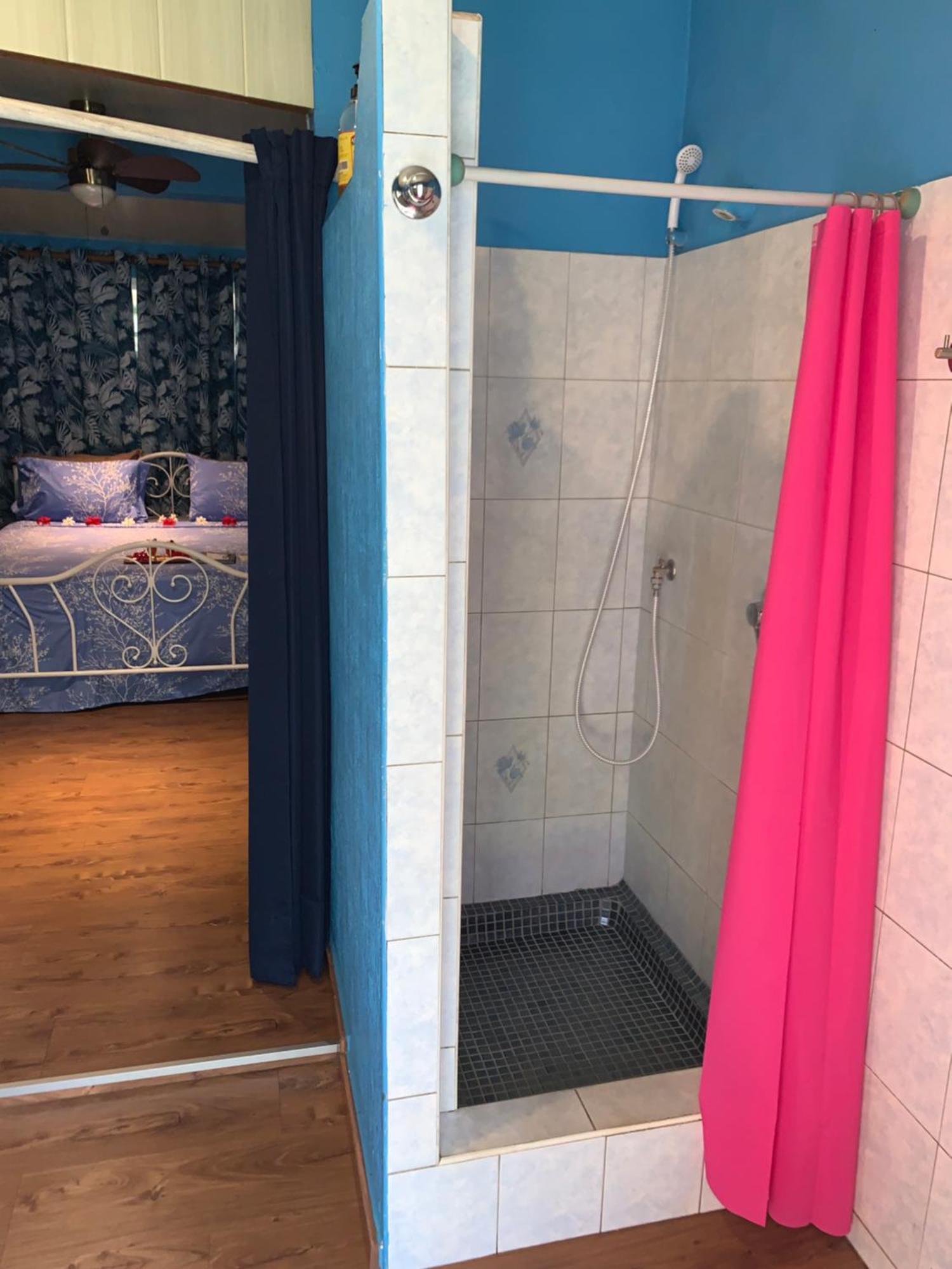 A Tomo Mai Homestay, Close To Airport, Private Bathroom Free Parking And Wifi With High Connection And Breakfast Optional Faaa Екстер'єр фото