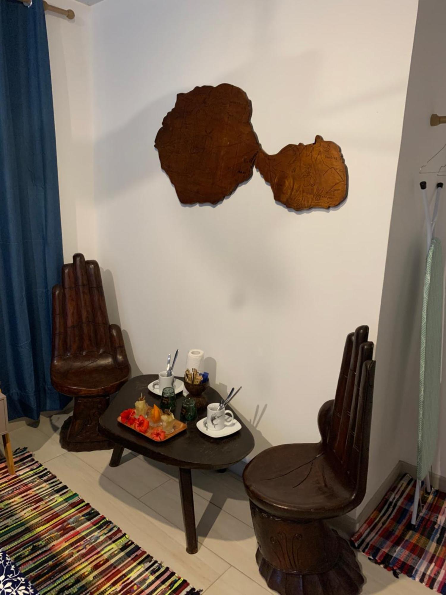 A Tomo Mai Homestay, Close To Airport, Private Bathroom Free Parking And Wifi With High Connection And Breakfast Optional Faaa Екстер'єр фото