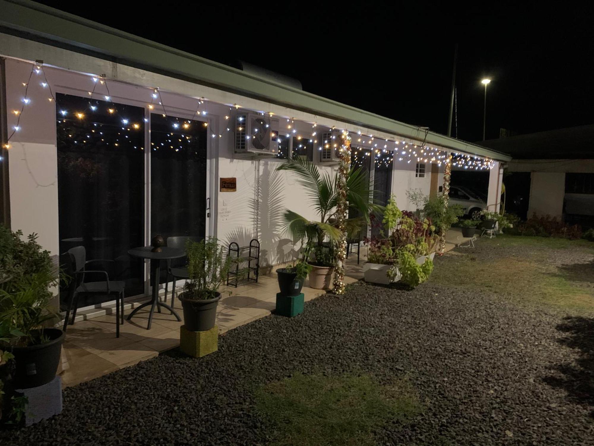 A Tomo Mai Homestay, Close To Airport, Private Bathroom Free Parking And Wifi With High Connection And Breakfast Optional Faaa Екстер'єр фото